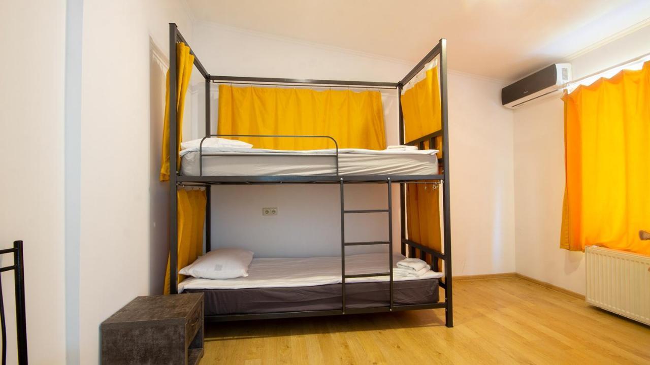 4 Bedroom Apartment On Liberty Square Tbilisi Exteriér fotografie