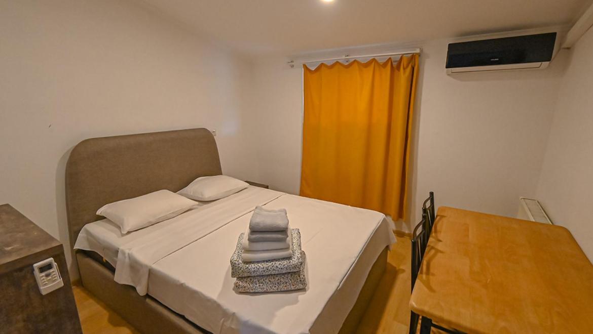 4 Bedroom Apartment On Liberty Square Tbilisi Exteriér fotografie